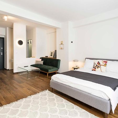 Athens' Best Location- Stunning & Spacious Studio Exteriör bild